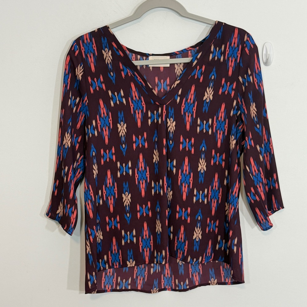 Everly Womens Blouse S Purple Ikat Boho V-Neck 3/4 Sleeve Pleated Back